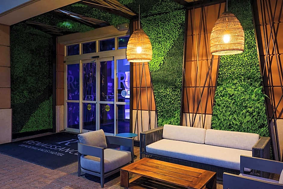 Renaissance by Marriott Meadowlands Hotel