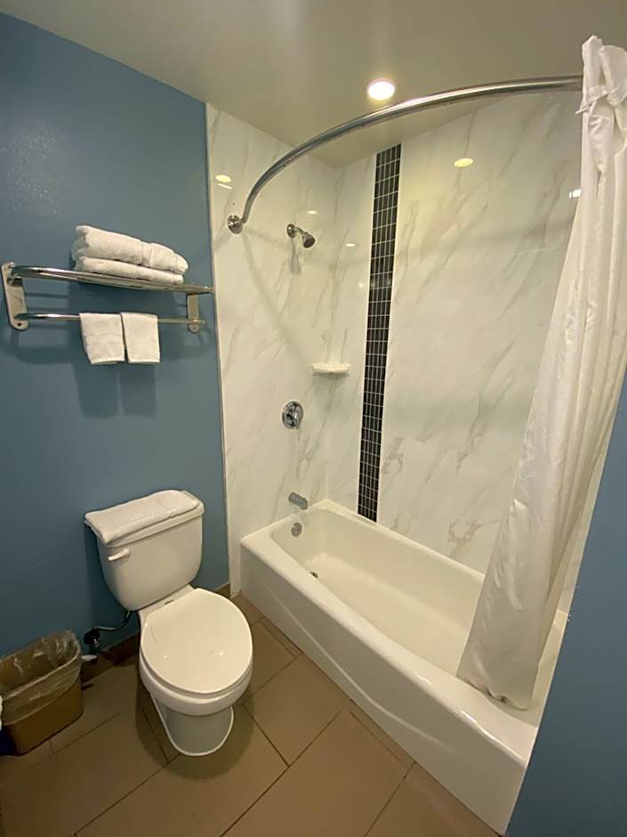 Ocean Surf Inn & Suites