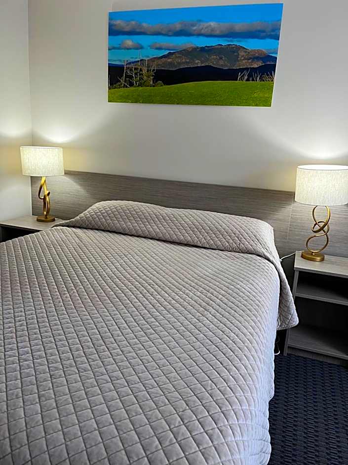 Heemskirk Motor Hotel