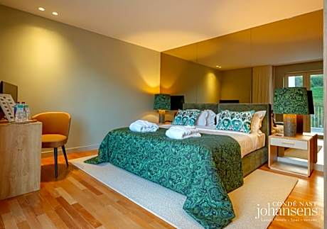 Suite with Spa Circuit