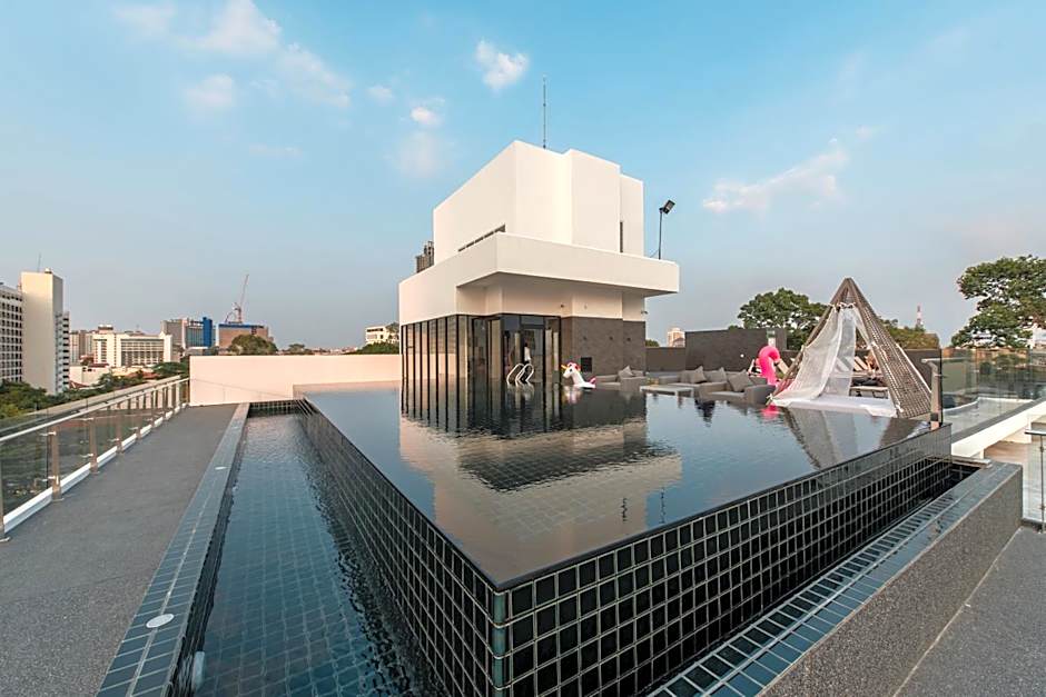 Blackwoods Hotel Pattaya - SHA Extra Plus