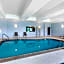 Comfort Suites Palestine