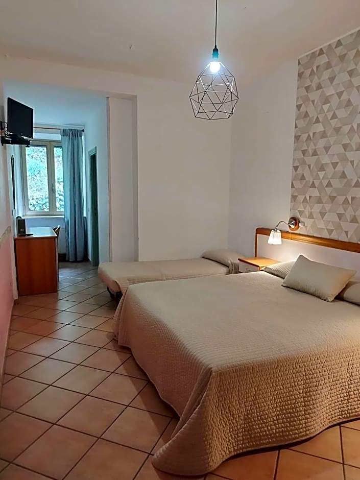 Hotel Pineta Ristorante country house in Fabriano