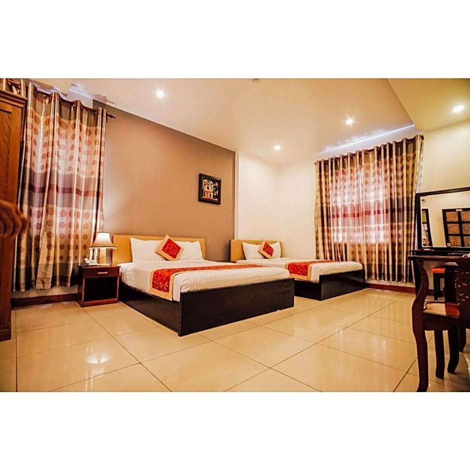 Sunflowers Hotel Airport 