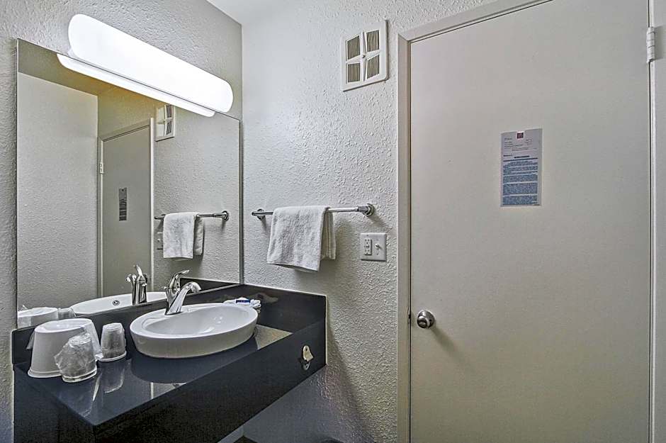 Motel 6-Green Bay, WI