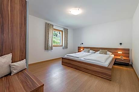 One-Bedroom Apartment (2 Adults)