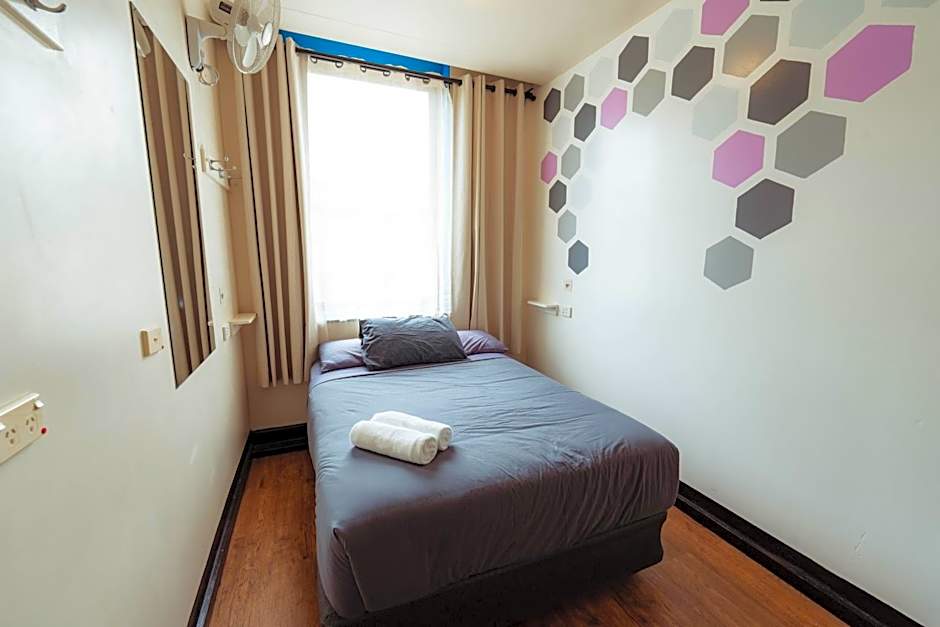 Flinders Backpackers