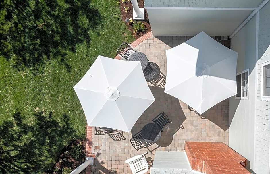 Albermarle #202 Inn at Old Beach