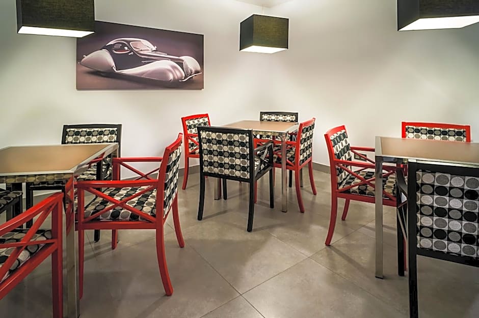 Nautic Hotel & Spa