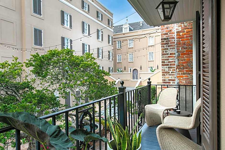 Hotel De La Poste - French Quarter, A Renaissance Hotel