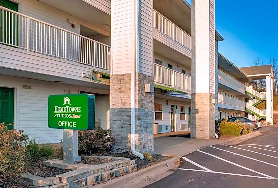 Birch Hill Suites Kansas City - Independence