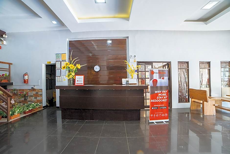 RedDoorz near San Juanico Bridge