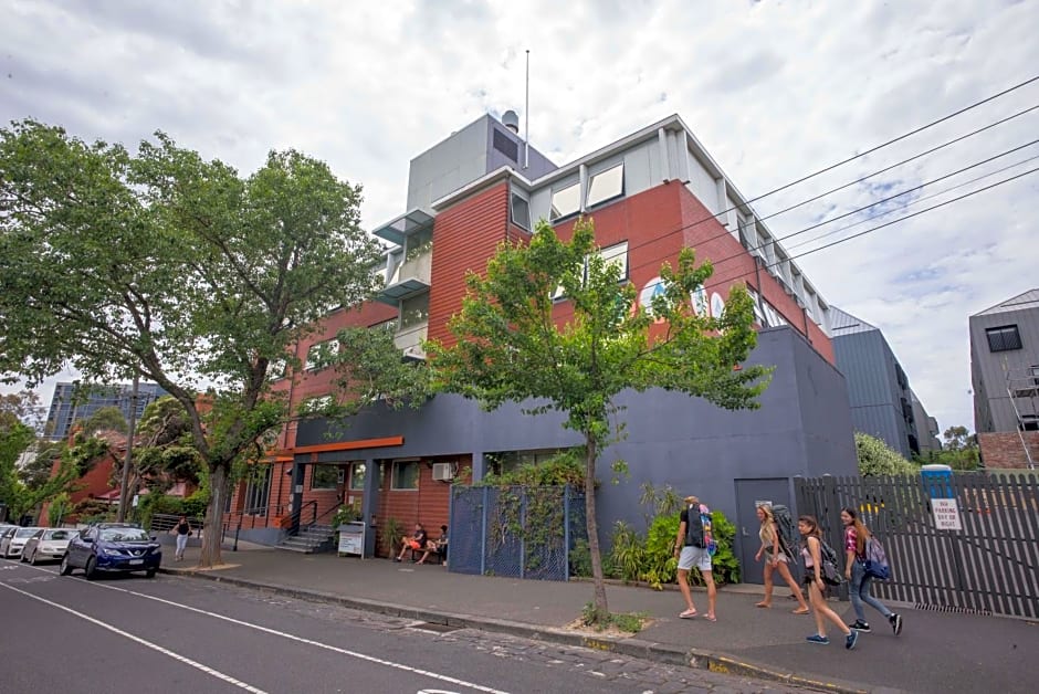 Melbourne Metro YHA