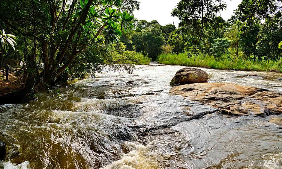 Cambalala - Luxury Units - in Kruger Park Lodge - Serviced Daily, Free Wi-Fi
