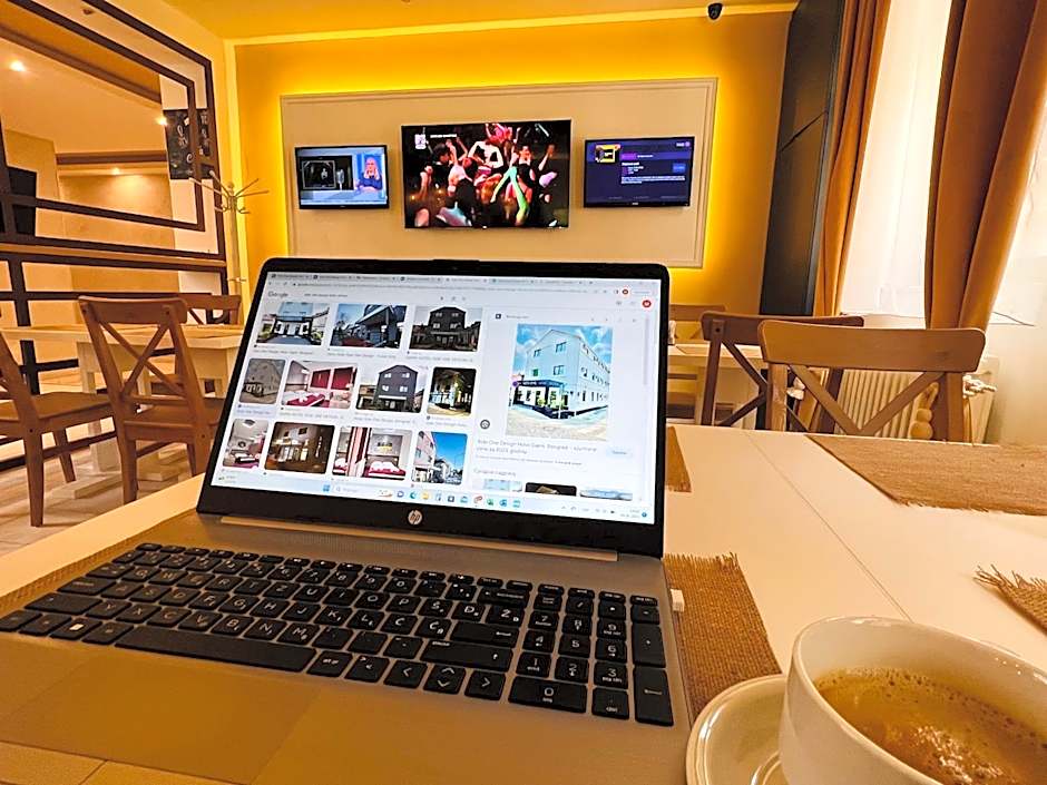 Side One Design Hotel Garni