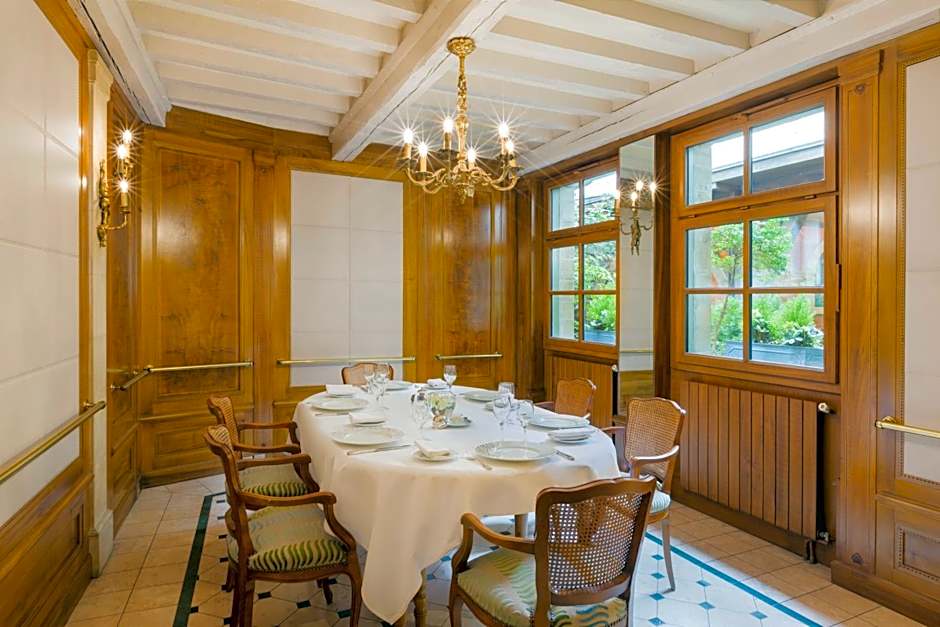 Hotel Restaurant Le Dauphin et Le Spa du Prieur