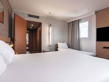 Superior Double Room with armchair