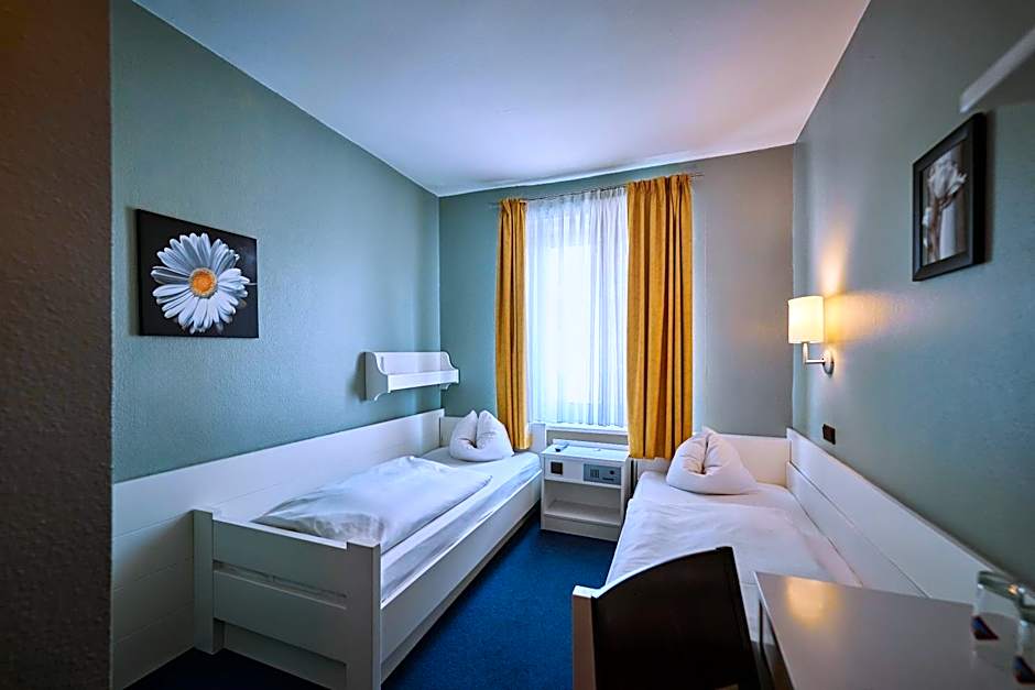 Herdegen Rooms - Self Check-in