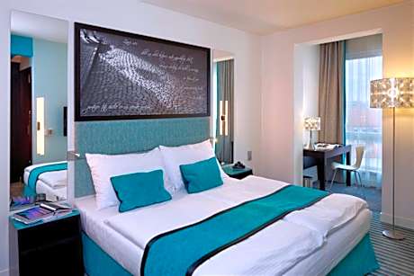 Red & Blue Design Hotel Prague