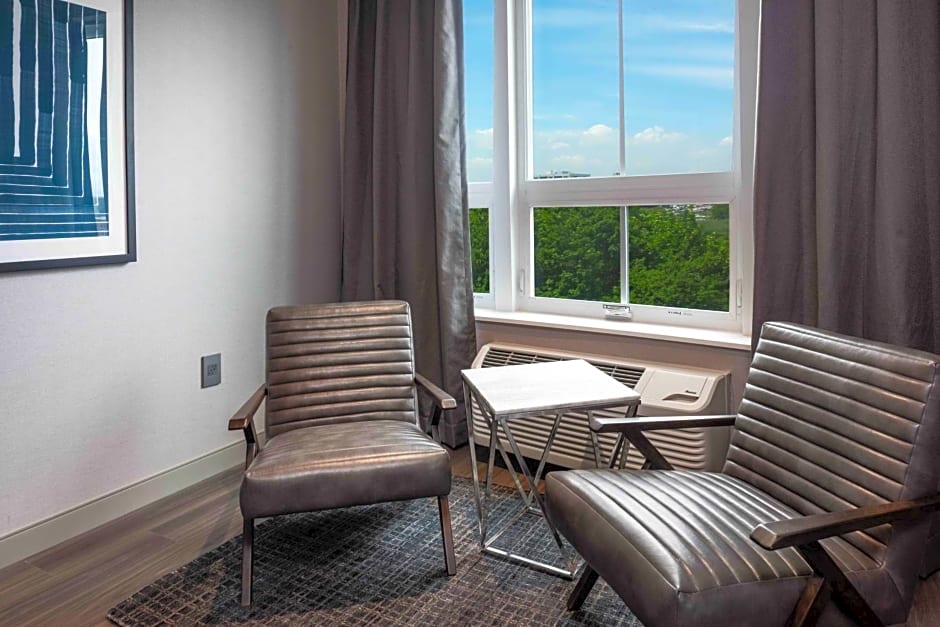 Holiday Inn Express Boston - Quincy By IHG