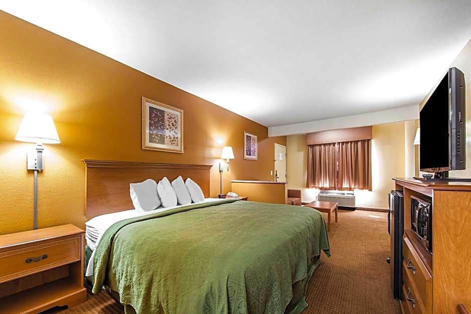Quality Inn & Suites Cartersville North