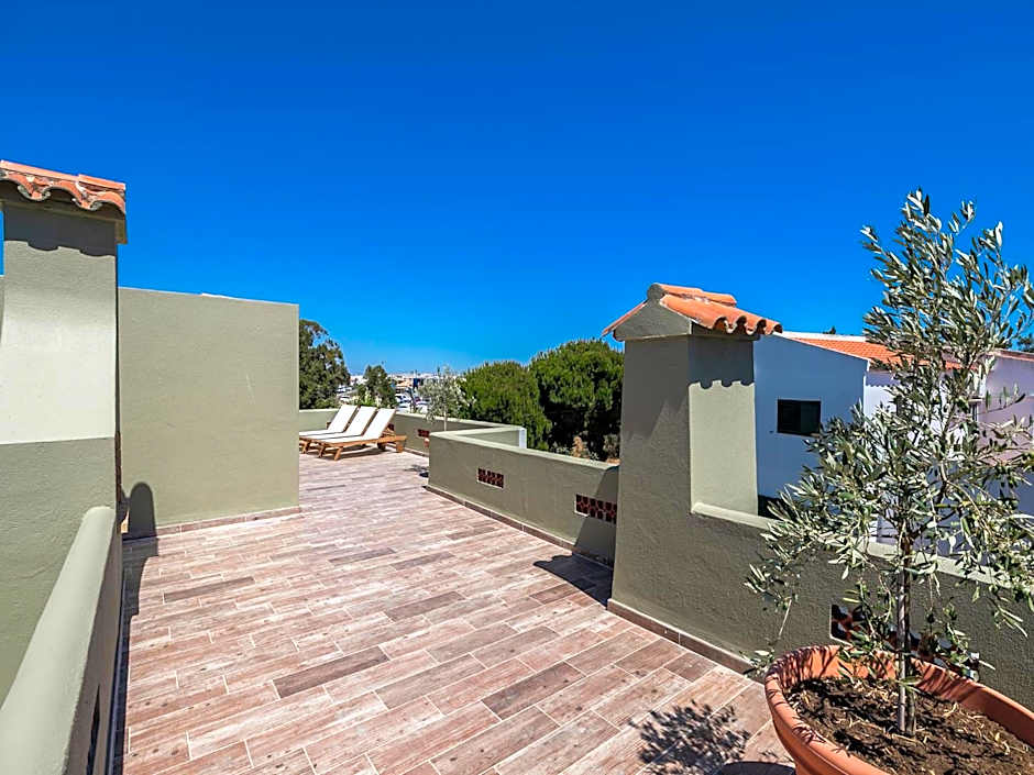 Walk in Hostel Faro Airport