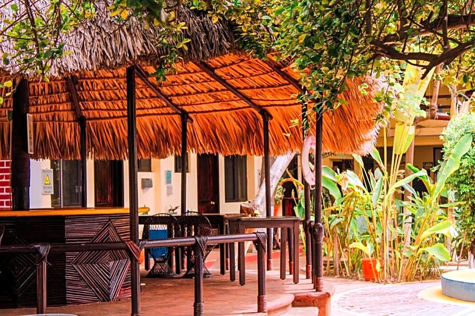 Hotel y Bungalows Acuario