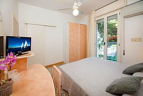 Double or Twin Room with Balcony