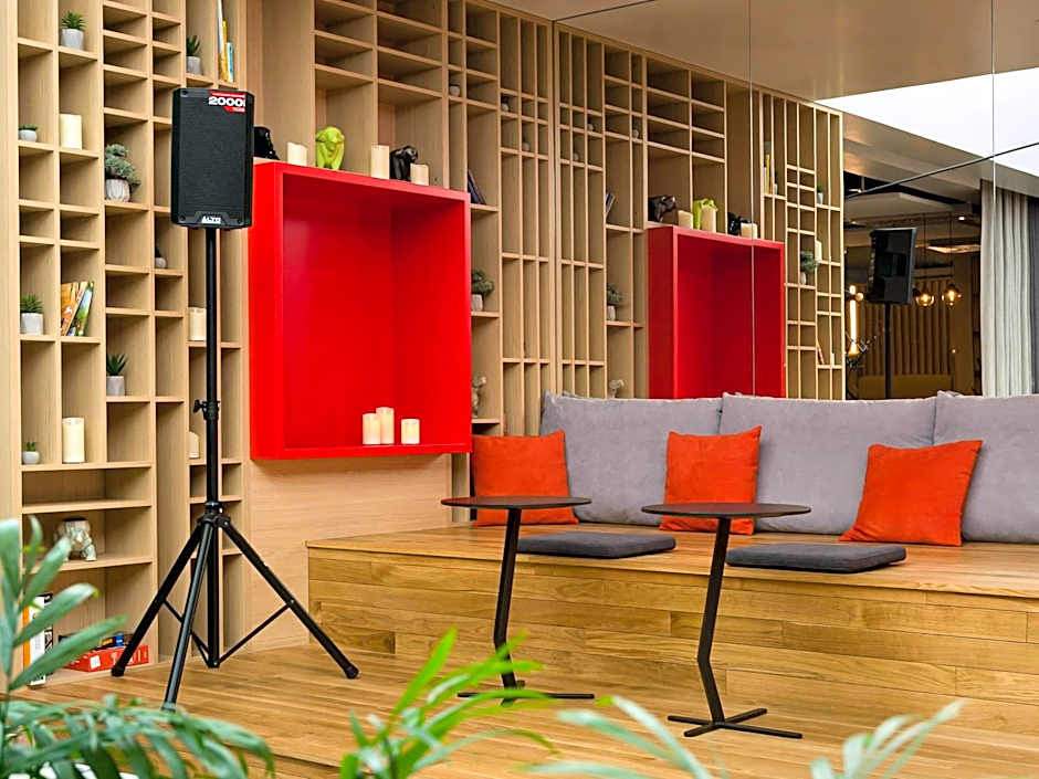 ibis Kyiv Beresteiska