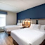 La Quinta Inn & Suites by Wyndham Chattanooga Downtown/South