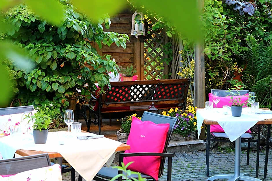 Kia Ora Hotel Restaurant