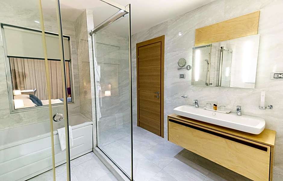 Best Western Premier Ark Hotel