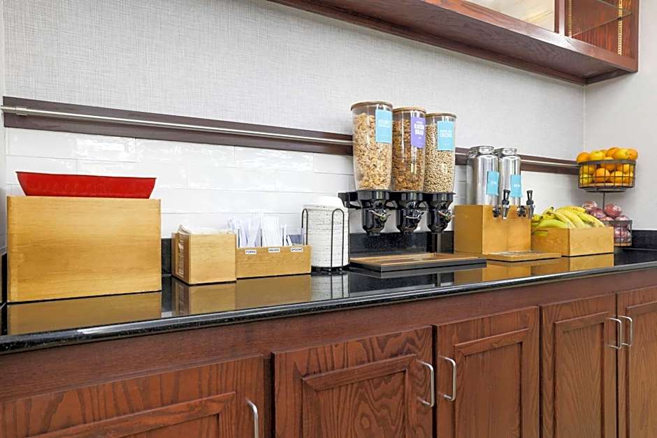 Hampton Inn Raleigh/Garner