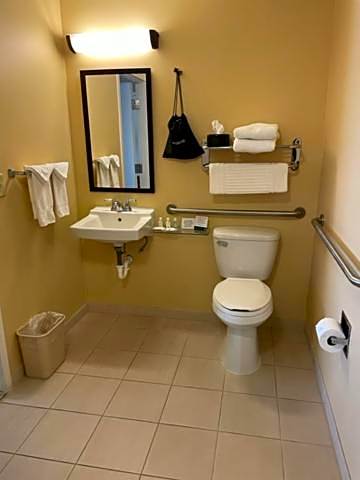 Quality Inn & Suites 
