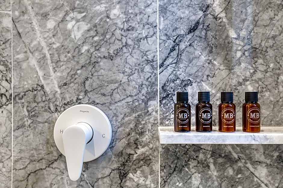 UTOPIC Campos Elíseos by ULIV