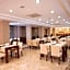 Mom Hotel
