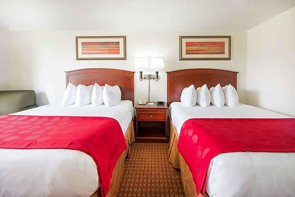 Ramada by Wyndham Enid