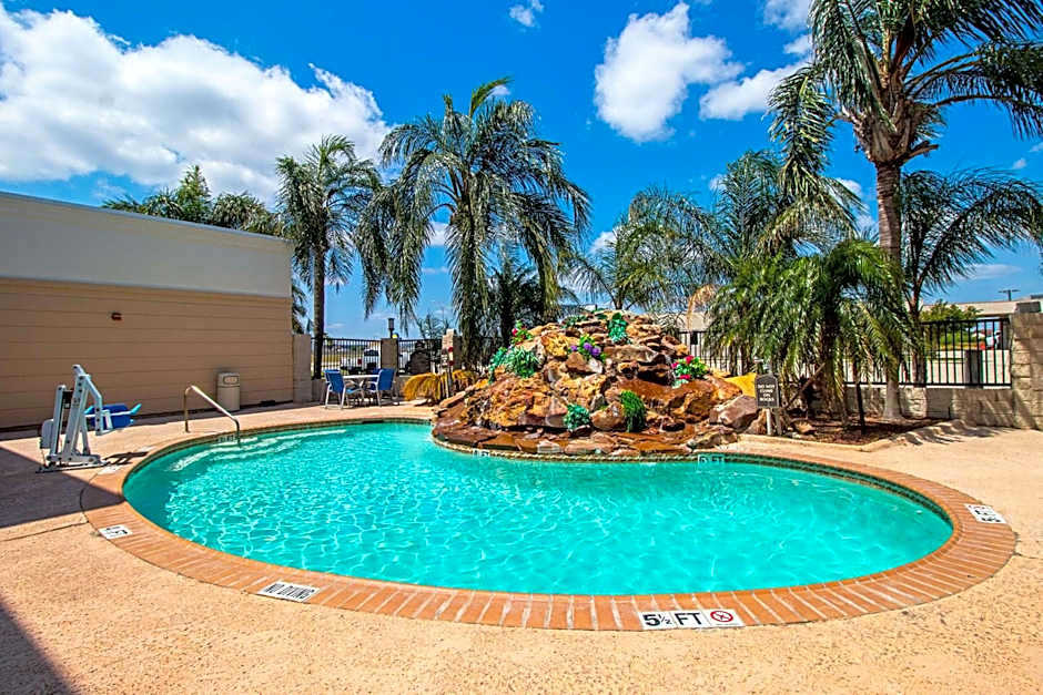 Quality Inn & Suites Robstown