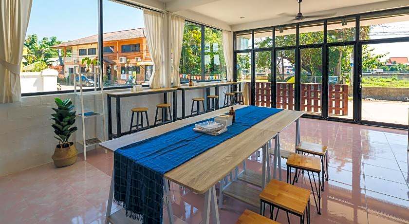 Yindee Travellers Lodge