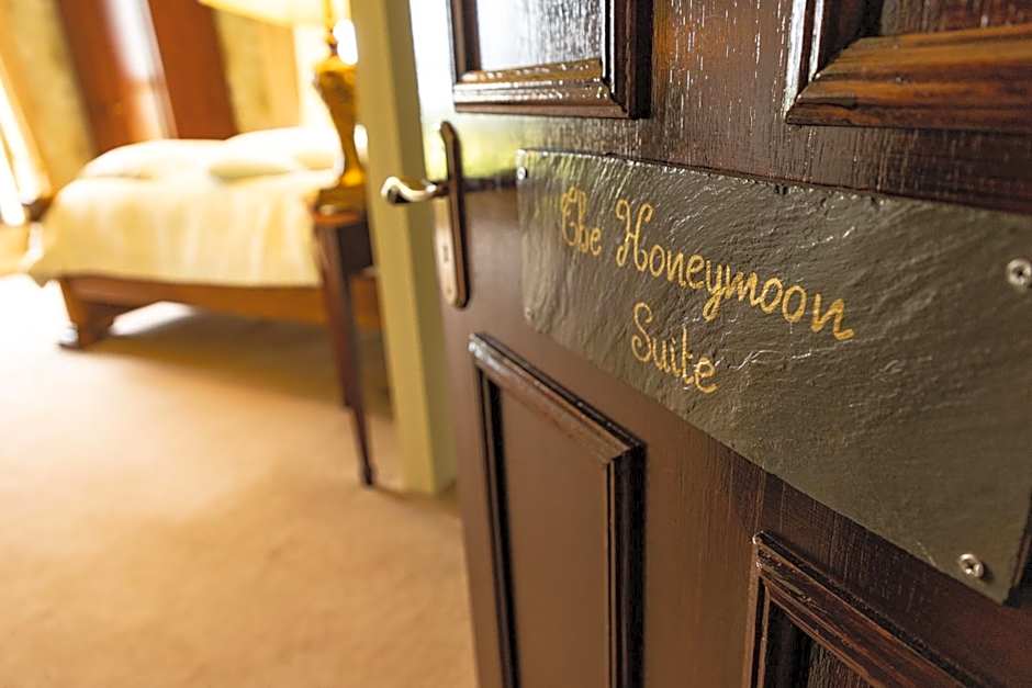 Ballinalacken Castle Country House Hotel