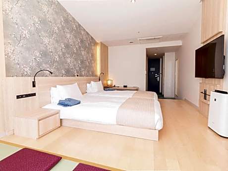 Premium Twin Room for 2 adult