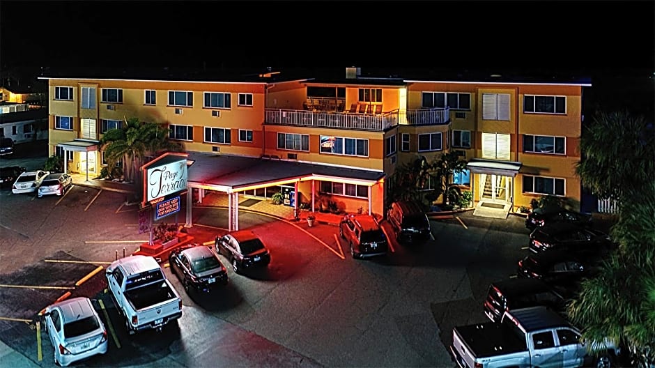 Page Terrace Beachfront Hotel