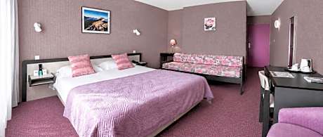 Triple Room with Garden View