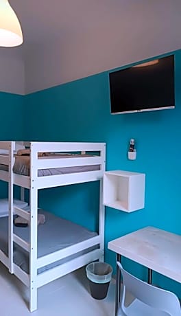 Twin Room with Shared Toilet