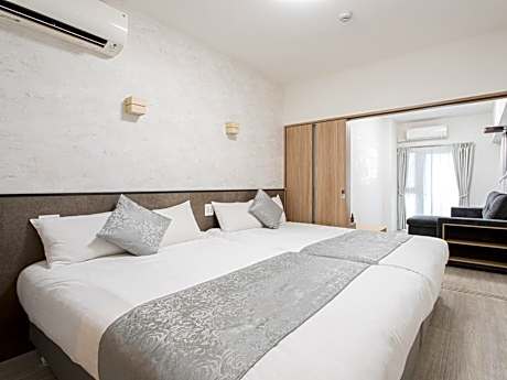 【Annex】2 Double Beds Room with sofa - Non-Smoking