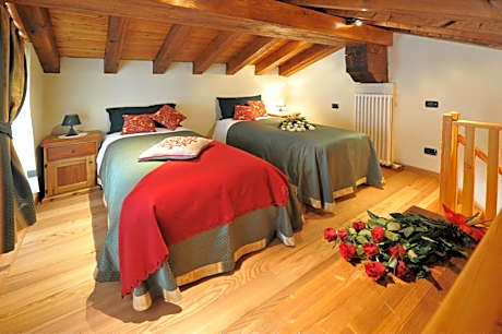 Triple Room with Kitchenette - Split Level