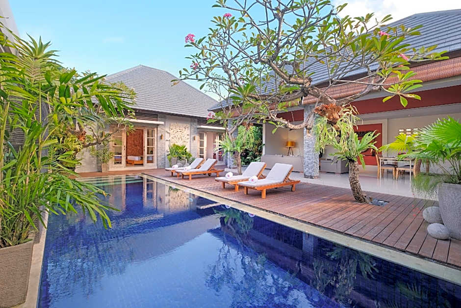 The Wolas Villas