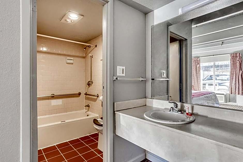 Oyo Hotel Oklahoma City Lincol – Oklahoma City, AL