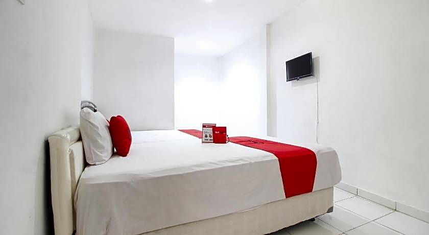 RedDoorz near RS Sarjito Yogyakarta 2