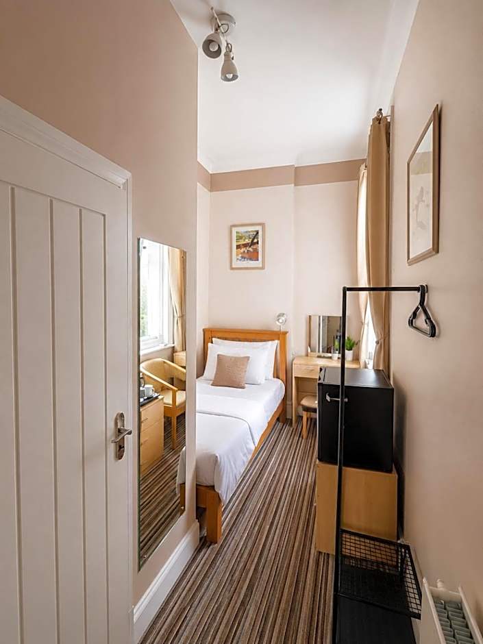Tregonholme Hotel